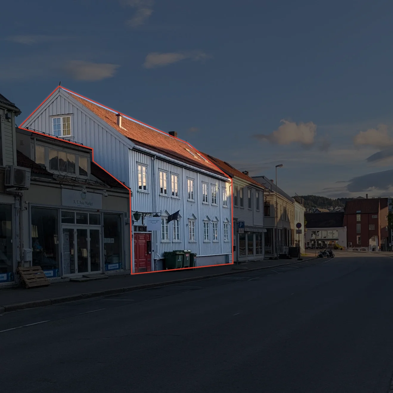 Fasaden til Klingenberggården i Fjordgata 43, med inngangen til Ultraportalen merket